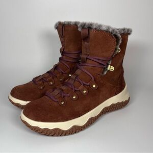 NEW L.L. Bean Insulated Boots Day Venture Lace Up Women's 6.5 Cinnamon 517037